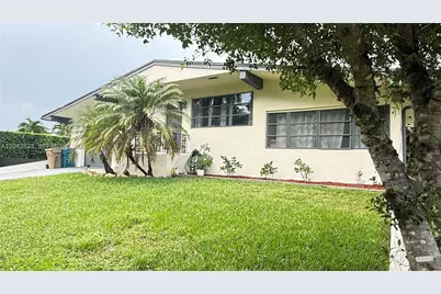 10751 SW 48th St, Davie, FL 33328 - Photo 1