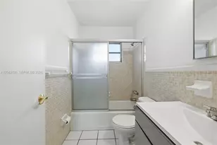 400 SE 31st St, Fort Lauderdale, FL 33316 - Photo 10