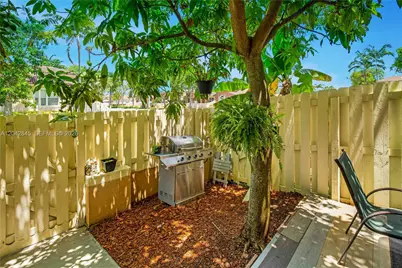23801 SW 109th Pl, Homestead, FL 33032 - Photo 6