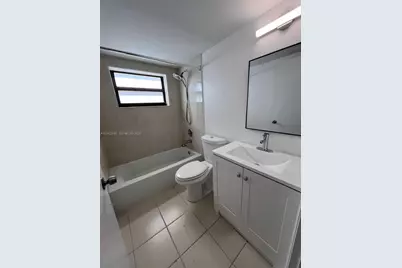 6455 W 27th Ave #11-44, Hialeah, FL 33016 - Photo 6