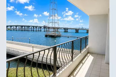 555 NE 15th St #403, Miami, FL 33132 - Photo 1