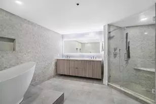 1581 Brickell Ave, Miami, FL 33129 - Photo 20