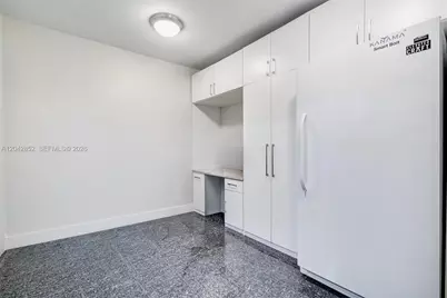 1581 Brickell Ave #1805, Miami, FL 33129 - Photo 16