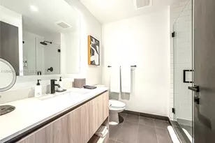398 NE 5th St, Miami, FL 33132 - Photo 10