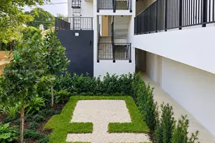 8106 NE 1st Ave, Miami, FL 33138 - Photo 4
