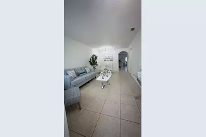 2316 SE 24th Ave #2316, Homestead, FL 33035 - Photo 2