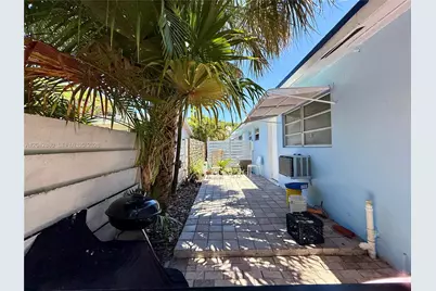 1417 NE 5th Ave, Fort Lauderdale, FL 33304 - Photo 16
