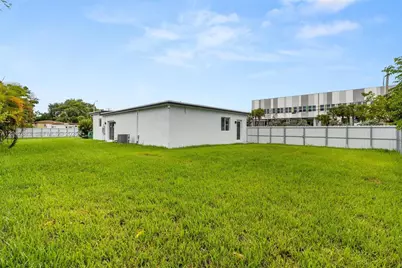 14801 NW 5th Ave, Miami, FL 33168 - Photo 22