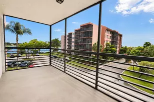 20840 San Simeon Way, Miami, FL 33179 - Photo 10