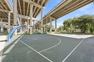 443 SW 4th Ave, Miami, FL 33130 - Photo 22