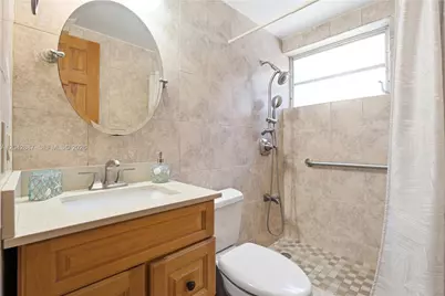 443 SW 4th Ave, Miami, FL 33130 - Photo 16