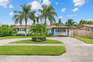 1250 NE 23rd Pl, Pompano Beach, FL 33064 - Photo 1