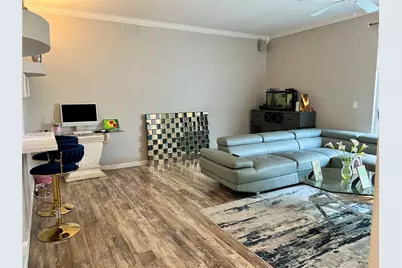 8917 NW 54th St, Sunrise, FL 33351 - Photo 8