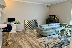 8917 NW 54th St, Sunrise, FL 33351 - Photo 8