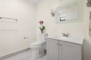 700 Davie Blvd, Fort Lauderdale, FL 33315 - Photo 26