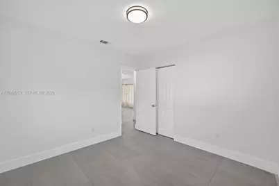 [Address not provided], North Miami Beach, FL 33162 - Photo 18