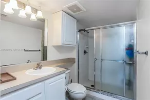 2665 SW 37th Ave, Miami, FL 33133 - Photo 8