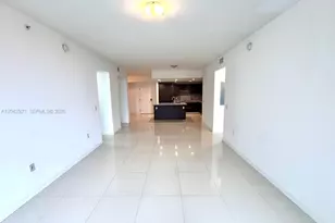 7825 NW 107th Ave, Doral, FL 33178 - Photo 18