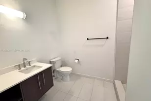 7825 NW 107th Ave, Doral, FL 33178 - Photo 16