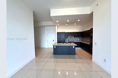 7825 NW 107th Ave #706, Doral, FL 33178 - Photo 4