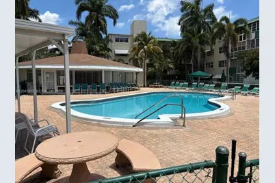 1333 E Hallandale Beach Blvd #134, Hallandale Beach, FL 33009 - Photo 2