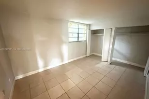 1900 W 68th St, Hialeah, FL 33014 - Photo 8