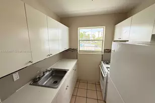 1255 W 49th Pl, Hialeah, FL 33012 - Photo 8