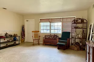 830 SW 64th Pkwy, Pembroke Pines, FL 33023 - Photo 6