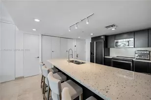 665 NE 25th St, Miami, FL 33137 - Photo 10