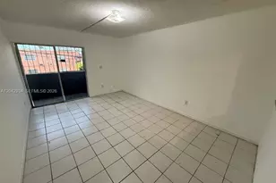 4370 NW 11th St, Miami, FL 33126 - Photo 4