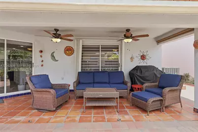 15652 SW 91st Ln, Miami, FL 33196 - Photo 32