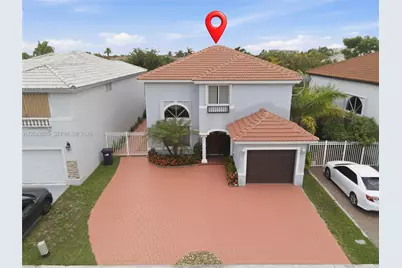 15652 SW 91st Ln, Miami, FL 33196 - Photo 2