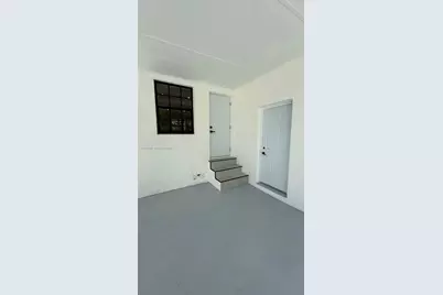 980 NE 146th St, North Miami, FL 33161 - Photo 38