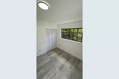 980 NE 146th St, North Miami, FL 33161 - Photo 30