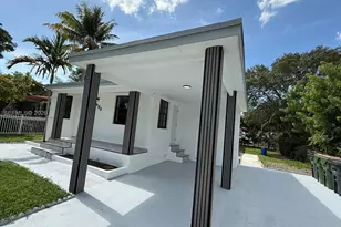 980 NE 146th St, North Miami, FL 33161 - Photo 8