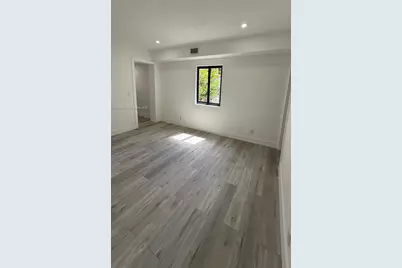 980 NE 146th St, North Miami, FL 33161 - Photo 34