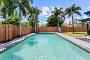 949 Lighthouse Dr, North Palm Beach, FL 33408 - Photo 1