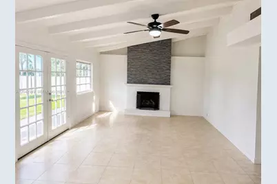 401 NW 198th St, Miami Gardens, FL 33169 - Photo 2