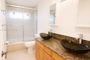 401 NW 198th St, Miami Gardens, FL 33169 - Photo 8