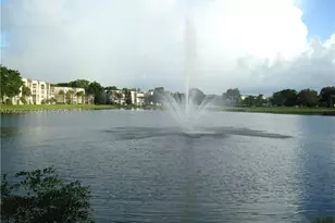 9401 Evergreen Pl, Davie, FL 33324 - Photo 14
