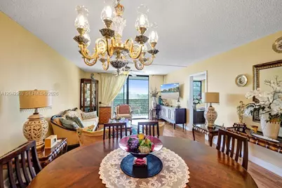 1000 Colony Point Cir #422, Pembroke Pines, FL 33026 - Photo 46
