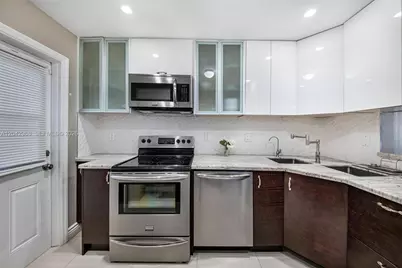 2097 S Ocean Dr #411, Hallandale Beach, FL 33009 - Photo 6