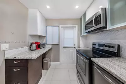 2097 S Ocean Dr #411, Hallandale Beach, FL 33009 - Photo 10