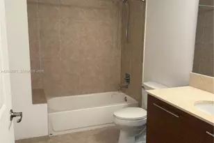 2681 N Flamingo Rd, Sunrise, FL 33323 - Photo 38