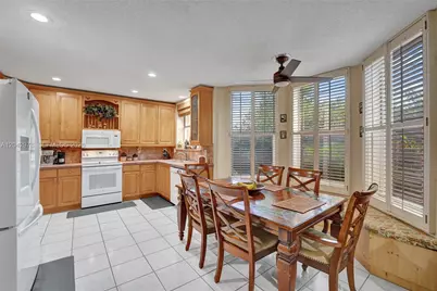 16091 La Costa Dr, Weston, FL 33326 - Photo 22