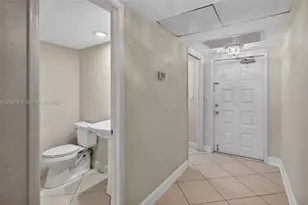 4015 W Palm Aire Dr, Pompano Beach, FL 33069 - Photo 4