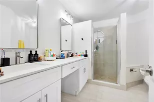 9161 Lake Park Cir N, Davie, FL 33328 - Photo 12