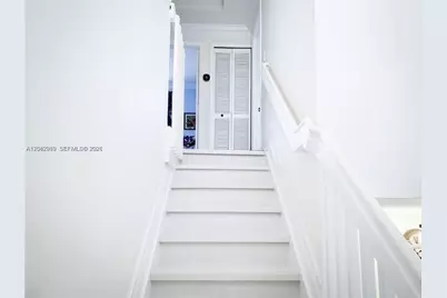 8451 NW 138th St #2306, Miami Lakes, FL 33016 - Photo 10