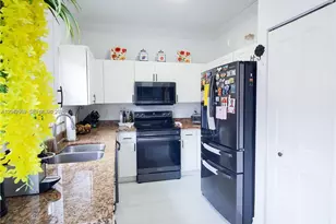 8451 NW 138th St, Miami Lakes, FL 33016 - Photo 4