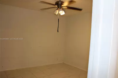 11512 NW 58th Ave, Hialeah, FL 33012 - Photo 42